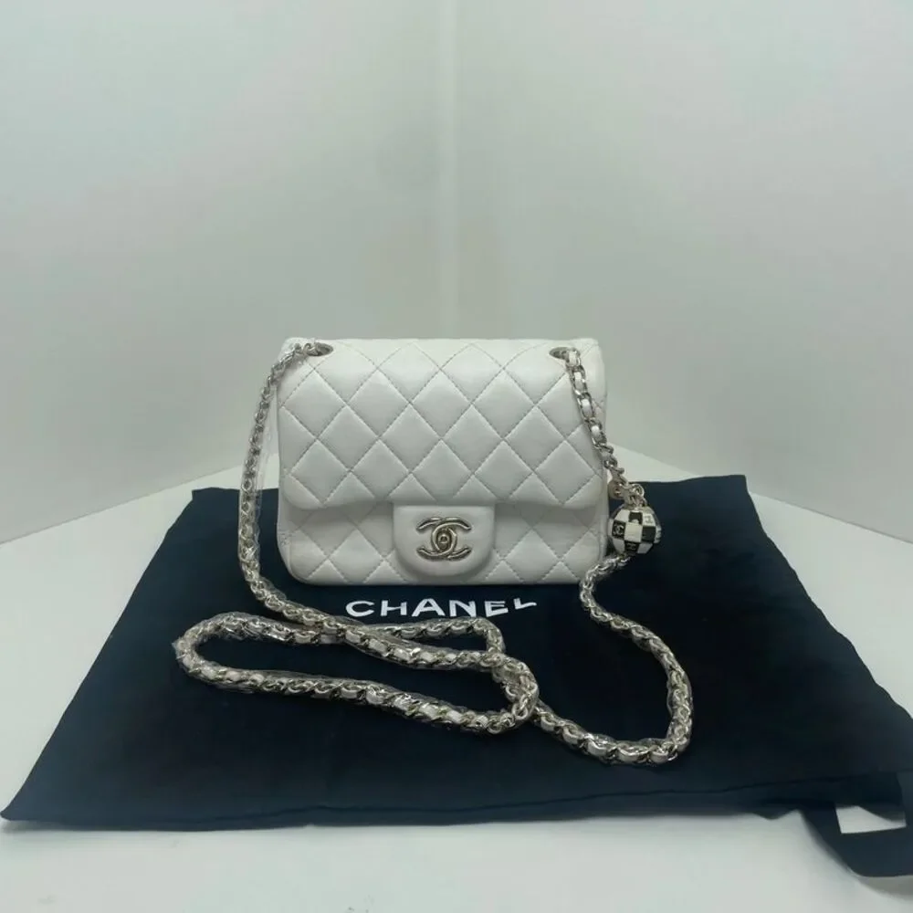 Chanel Women Pre-Loved Bag Very Good Condition